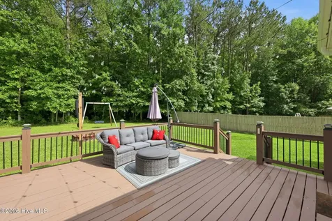 319 Palisades Way New Bern NC 28560