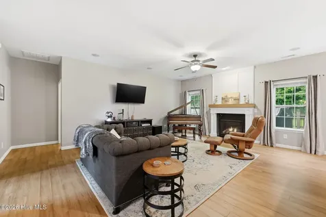 319 Palisades Way New Bern NC 28560