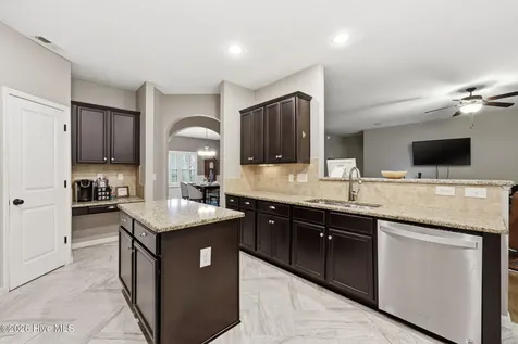 319 Palisades Way New Bern NC 28560