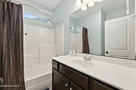 319 Palisades Way New Bern NC 28560