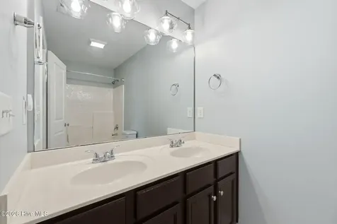 319 Palisades Way New Bern NC 28560