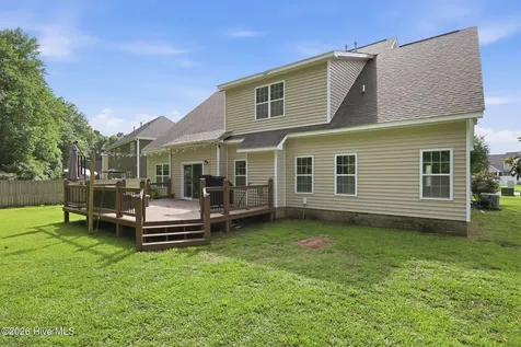 319 Palisades Way New Bern NC 28560