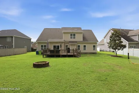319 Palisades Way New Bern NC 28560