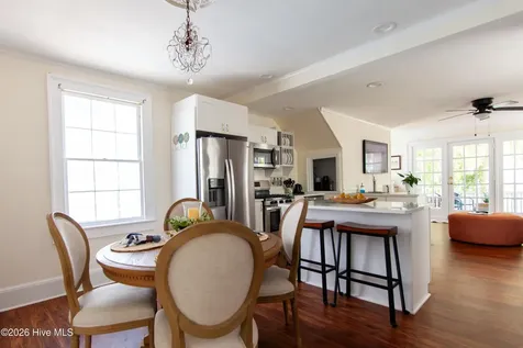 704 E Front Street New Bern NC 28560