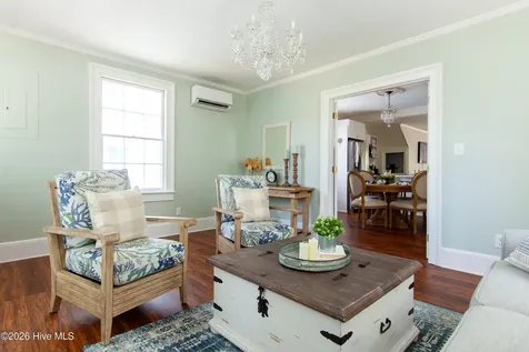 704 E Front Street New Bern NC 28560