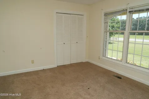 4556 Garland Highway Clinton NC 28328