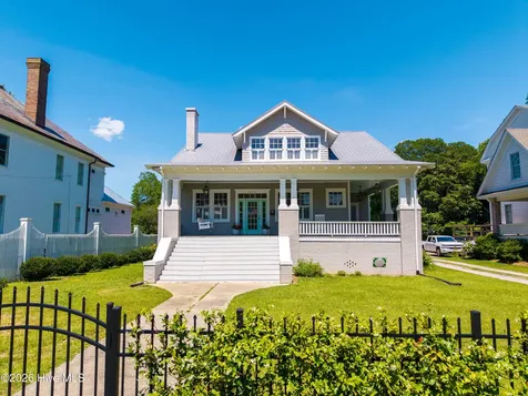206 S King Street Windsor NC 27983