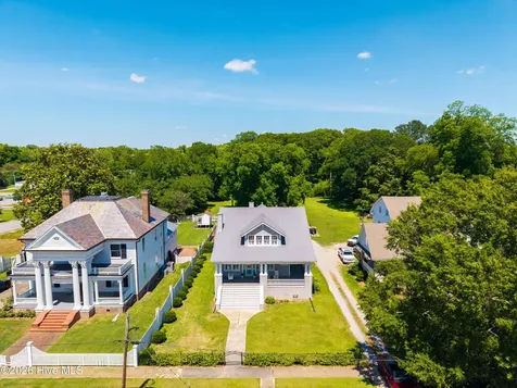 206 S King Street Windsor NC 27983