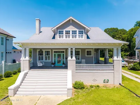 206 S King Street Windsor NC 27983