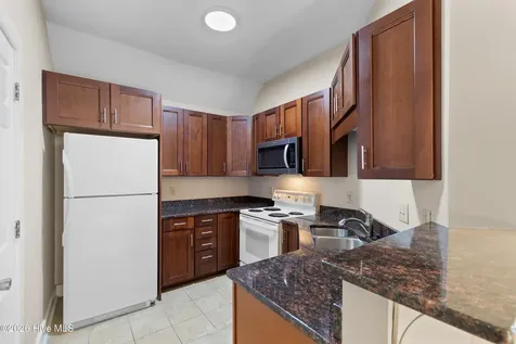 1176 Shipyard Boulevard Wilmington NC 28412
