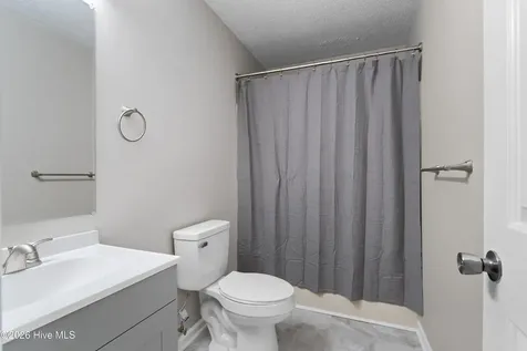 1176 Shipyard Boulevard Wilmington NC 28412
