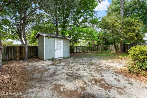 1176 Shipyard Boulevard Wilmington NC 28412