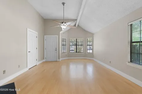 1176 Shipyard Boulevard Wilmington NC 28412