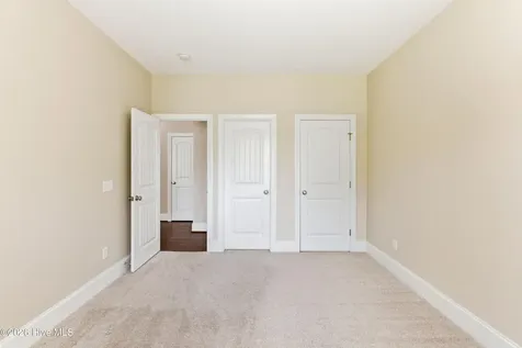 533 Julia Drive Wilmington NC 28412