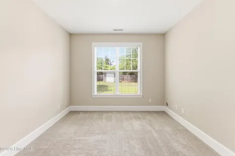 533 Julia Drive Wilmington NC 28412