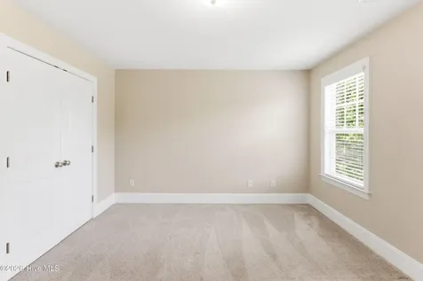 533 Julia Drive Wilmington NC 28412