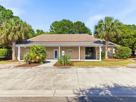 533 Julia Drive Wilmington NC 28412