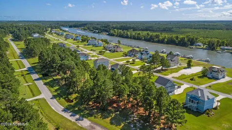 246 Gatsey Lane Beaufort NC 28516