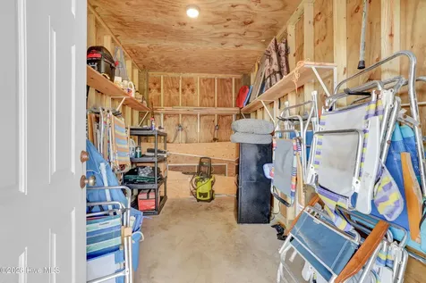 103 Beachwood Drive Surf City NC 28445