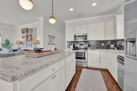 103 Beachwood Drive Surf City NC 28445