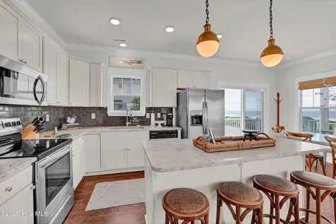 103 Beachwood Drive Surf City NC 28445