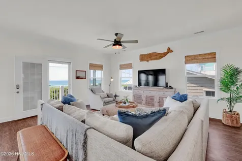 103 Beachwood Drive Surf City NC 28445