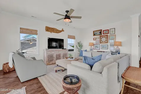 103 Beachwood Drive Surf City NC 28445