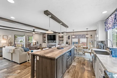 835 Bogie Lane SW Carolina Shores NC 28467