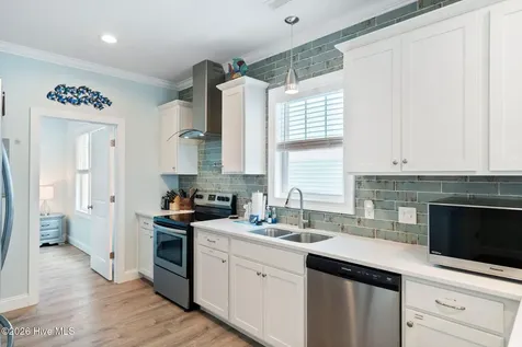 1517 Carolina Beach Avenue N Carolina Beach NC 28428