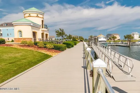 104 Greenhill Place Newport NC 28570