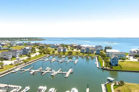 104 Greenhill Place Newport NC 28570