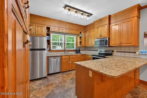 2111 Hunt Hill Place Kinston NC 28504