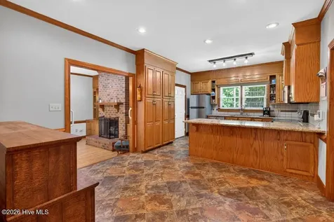 2111 Hunt Hill Place Kinston NC 28504