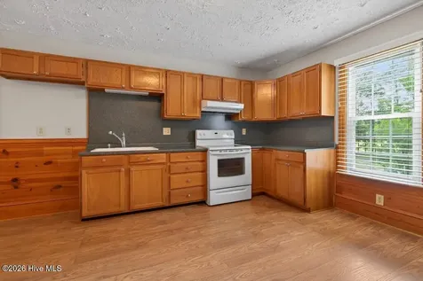2111 Hunt Hill Place Kinston NC 28504