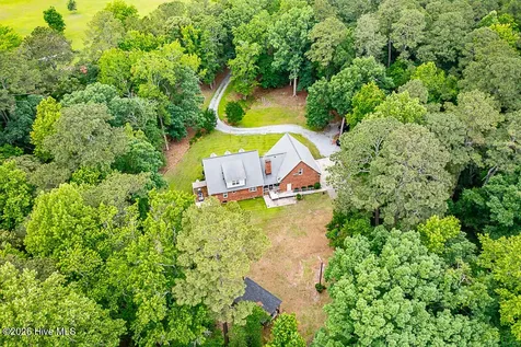 2111 Hunt Hill Place Kinston NC 28504