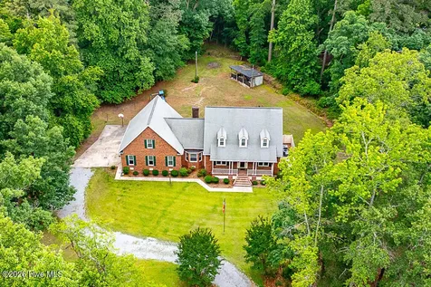 2111 Hunt Hill Place Kinston NC 28504