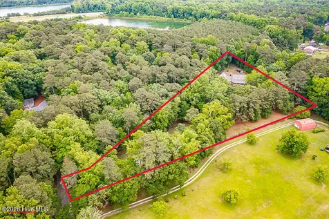 2111 Hunt Hill Place Kinston NC 28504
