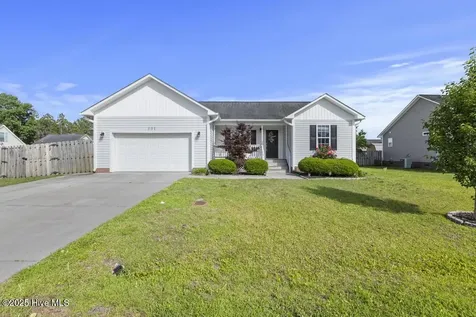 301 Pine Ridge Lane Holly Ridge NC 28445