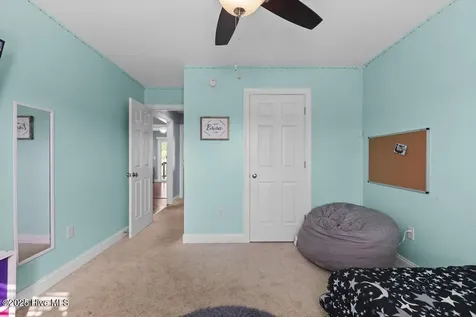 301 Pine Ridge Lane Holly Ridge NC 28445