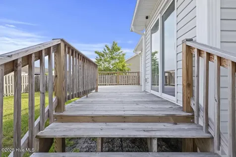 301 Pine Ridge Lane Holly Ridge NC 28445