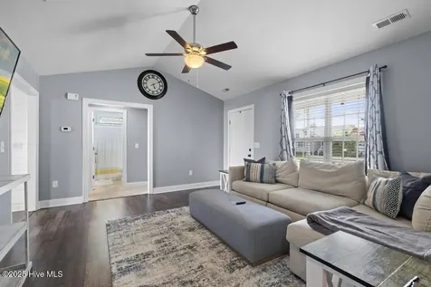 301 Pine Ridge Lane Holly Ridge NC 28445