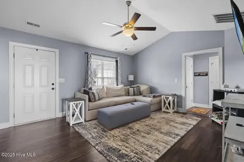 301 Pine Ridge Lane Holly Ridge NC 28445