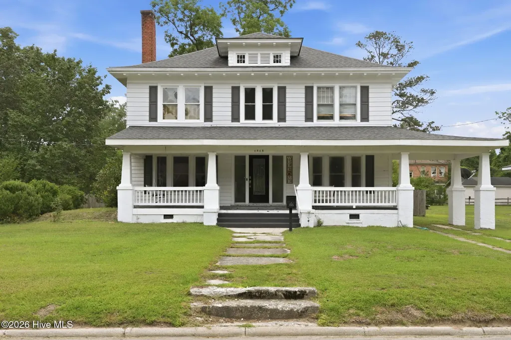 1515 Church Street Scotland Neck NC 27874
