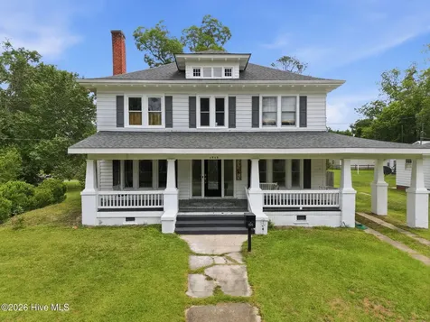1515 Church Street Scotland Neck NC 27874