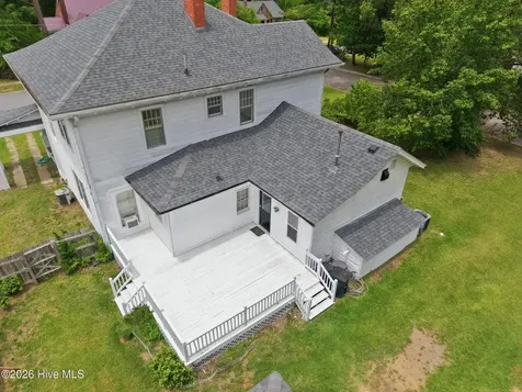 1515 Church Street Scotland Neck NC 27874