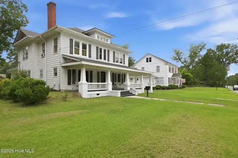 1515 Church Street Scotland Neck NC 27874