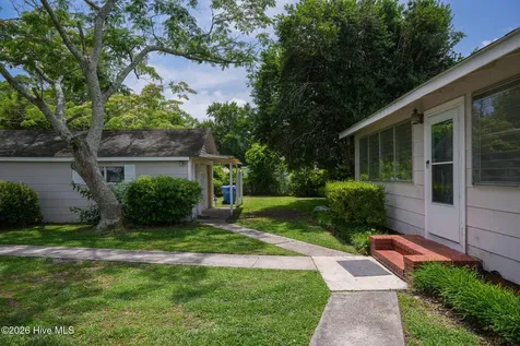 1601 S 41st Street Wilmington NC 28403