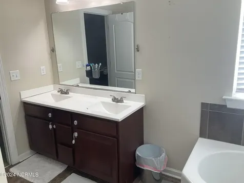 2005 Aydlett Drive Elizabeth City NC 27909