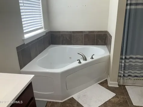 2005 Aydlett Drive Elizabeth City NC 27909