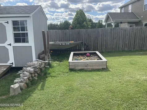 2005 Aydlett Drive Elizabeth City NC 27909